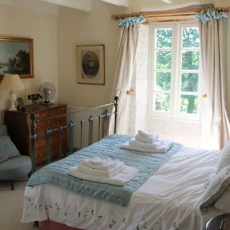 Holiday home Maison Touffailles