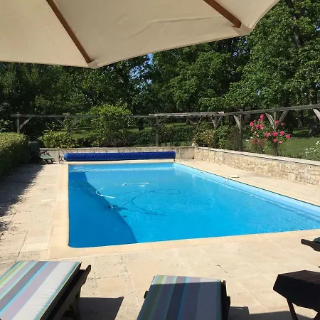 Maison Holiday home Touffailles